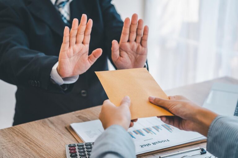 Refus de crédit immobilier : les motifs et les recours